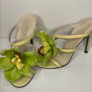 Gucci Cream and Green Floral Heels